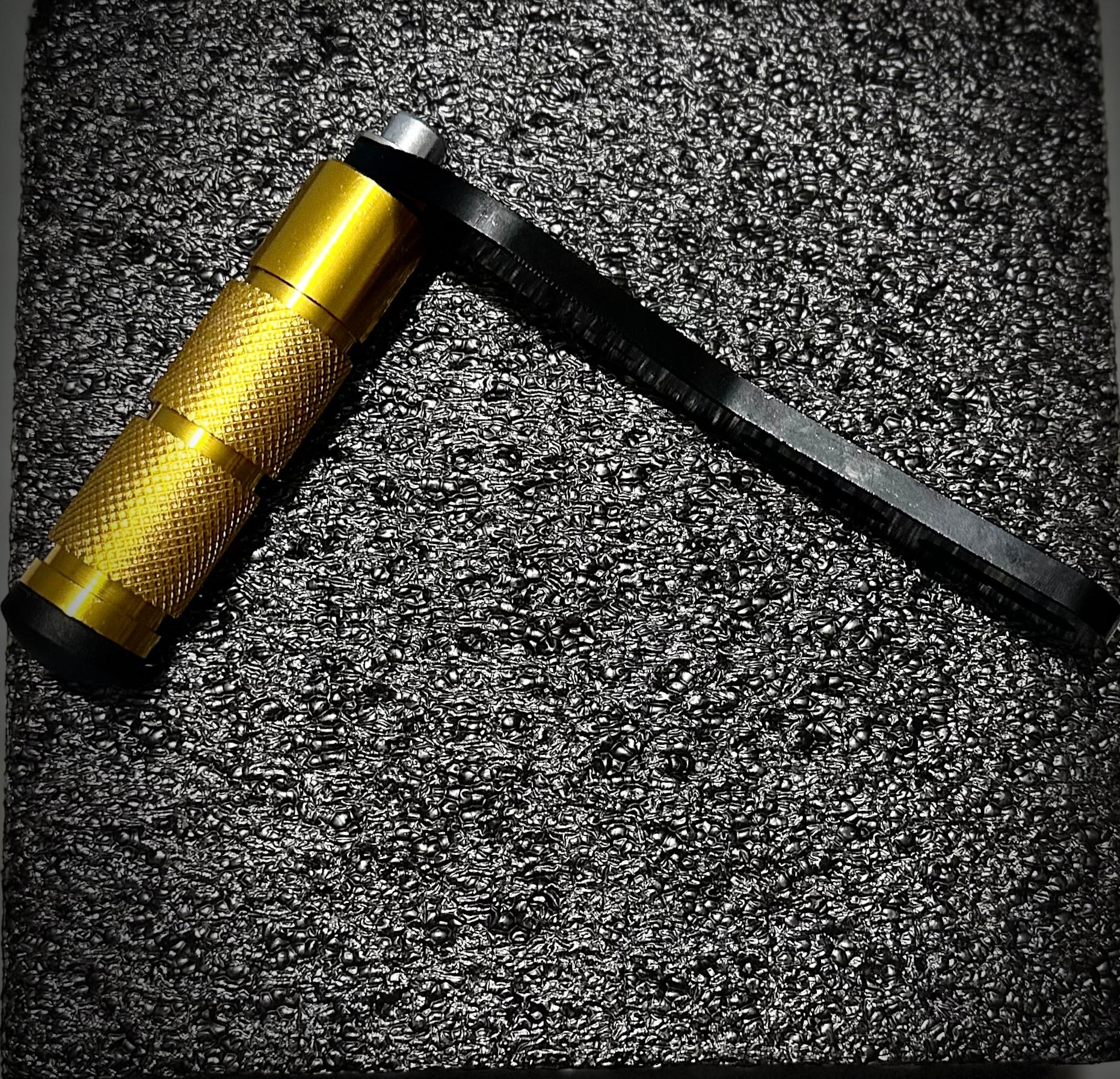 Lock In Rizzler ETM RTR/RIZZLER SHIFT LOCK V1 – LockedUpStuntz