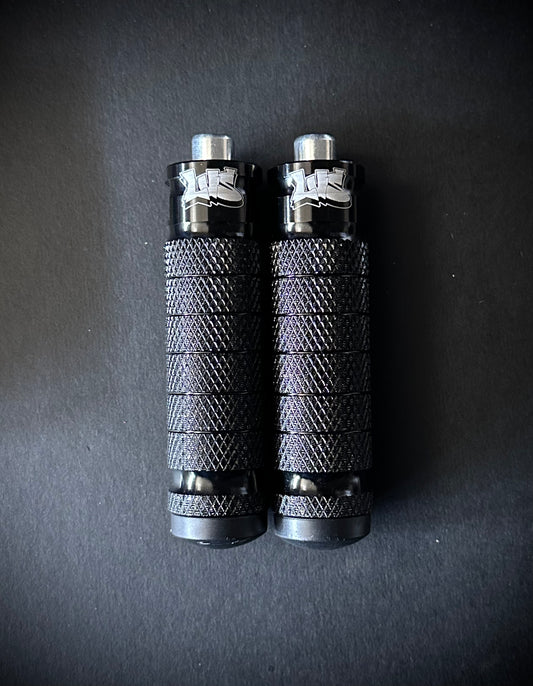 RIZZED OUT RIZZLER STUNT PEGS (PAIR)