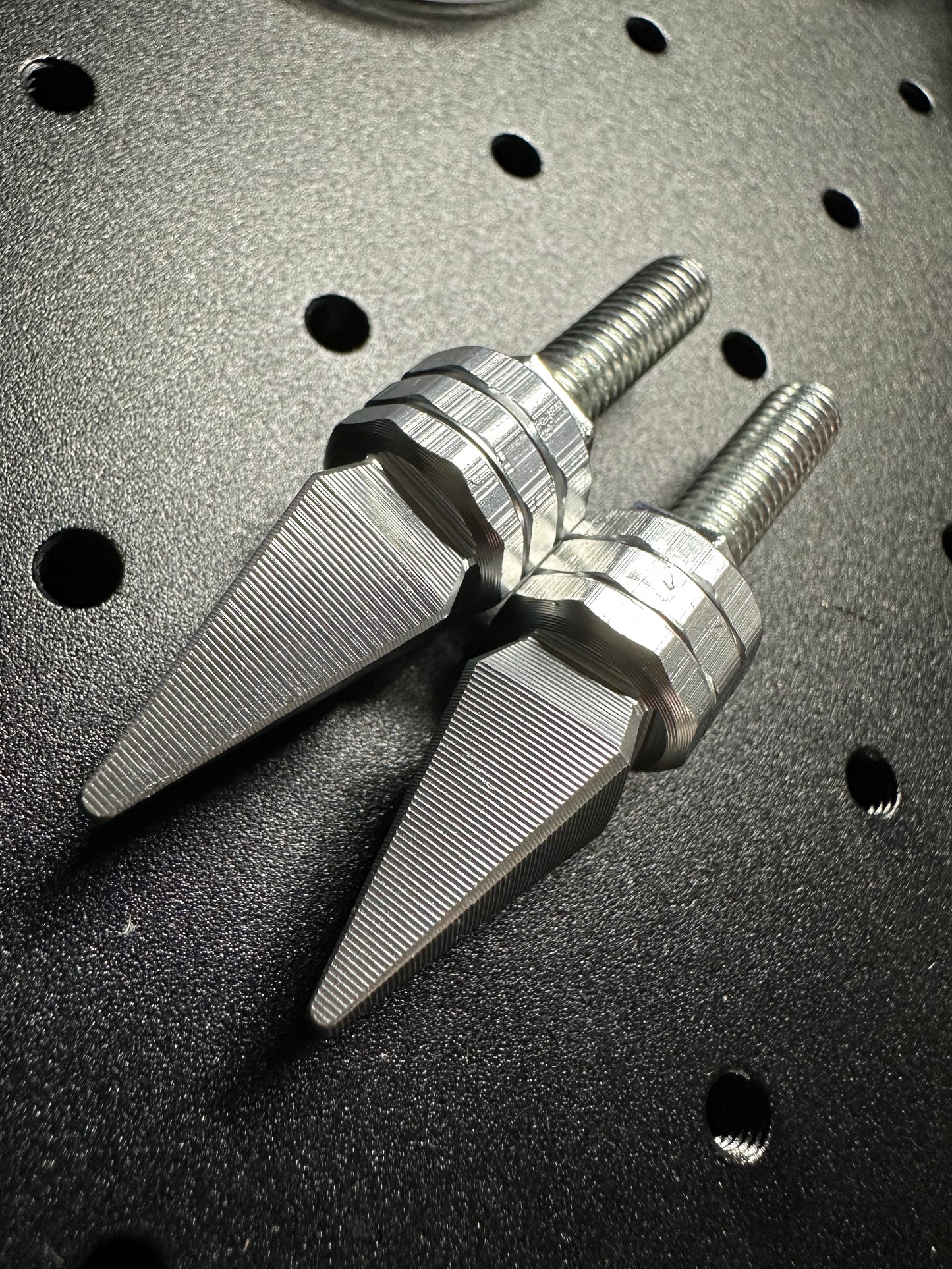 ETM RTR AND RIZZLER MUDFLAP SPIKES (PAIR)